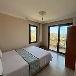 Yenifoca בית נופש פוצ'ה