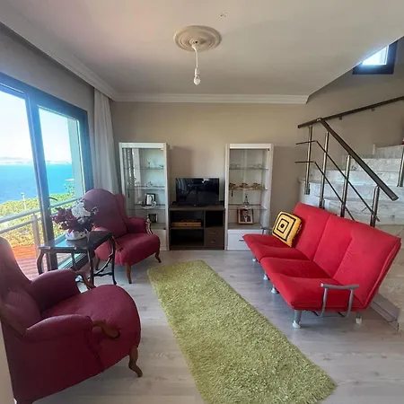 Case de vacanță Yenifoca