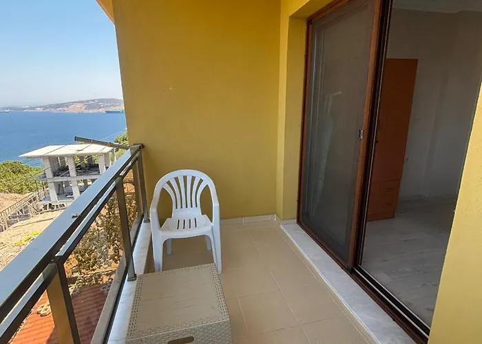 Case de vacanță Yenifoca